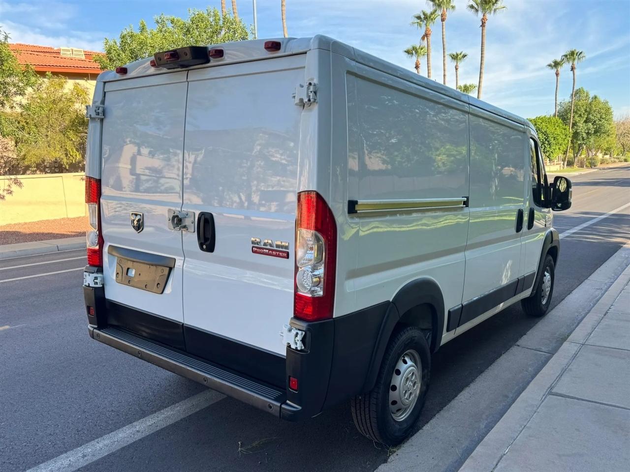 RAM Promaster 1500 Low Roof Tradesman 136-in. WB 2019