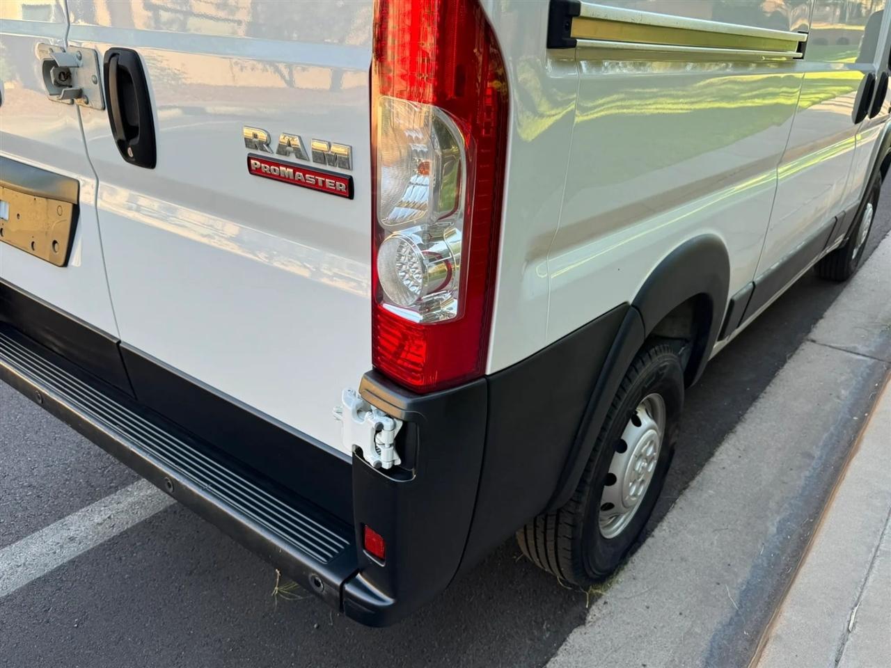 RAM Promaster 1500 Low Roof Tradesman 136-in. WB 2019
