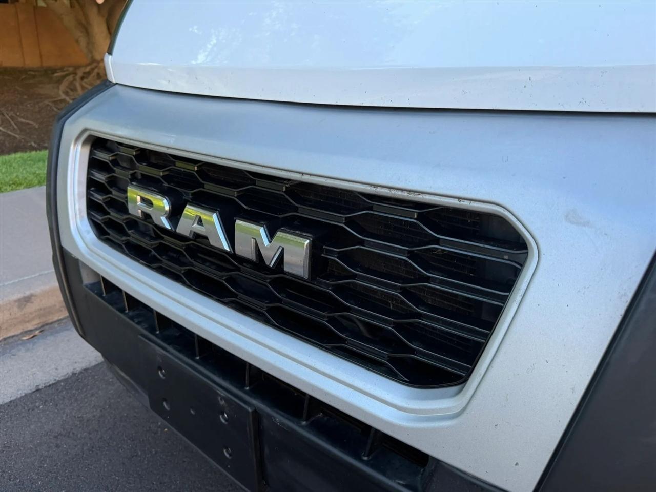RAM Promaster 1500 Low Roof Tradesman 136-in. WB 2019