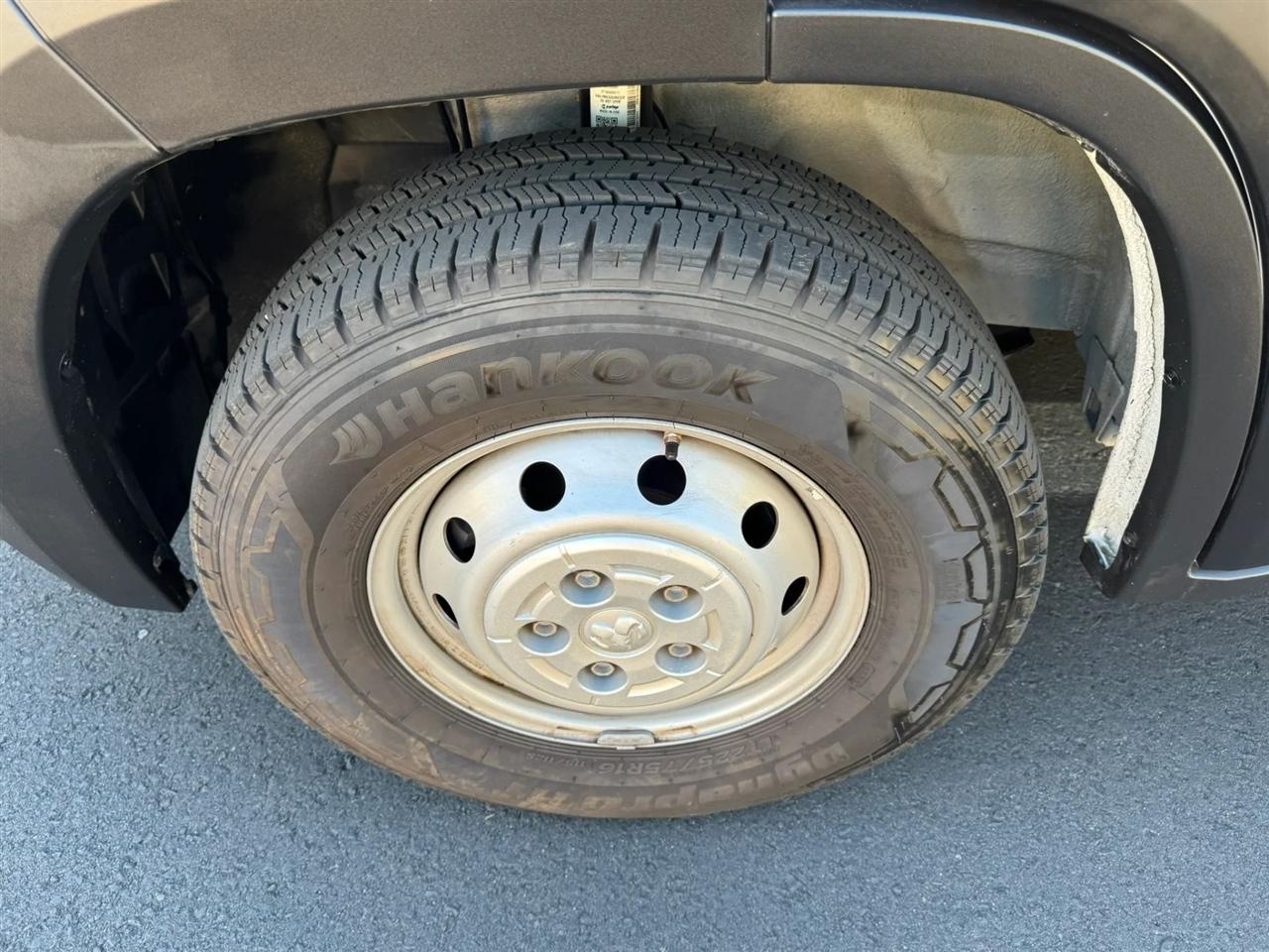 RAM Promaster 1500 Low Roof Tradesman 136-in. WB 2019