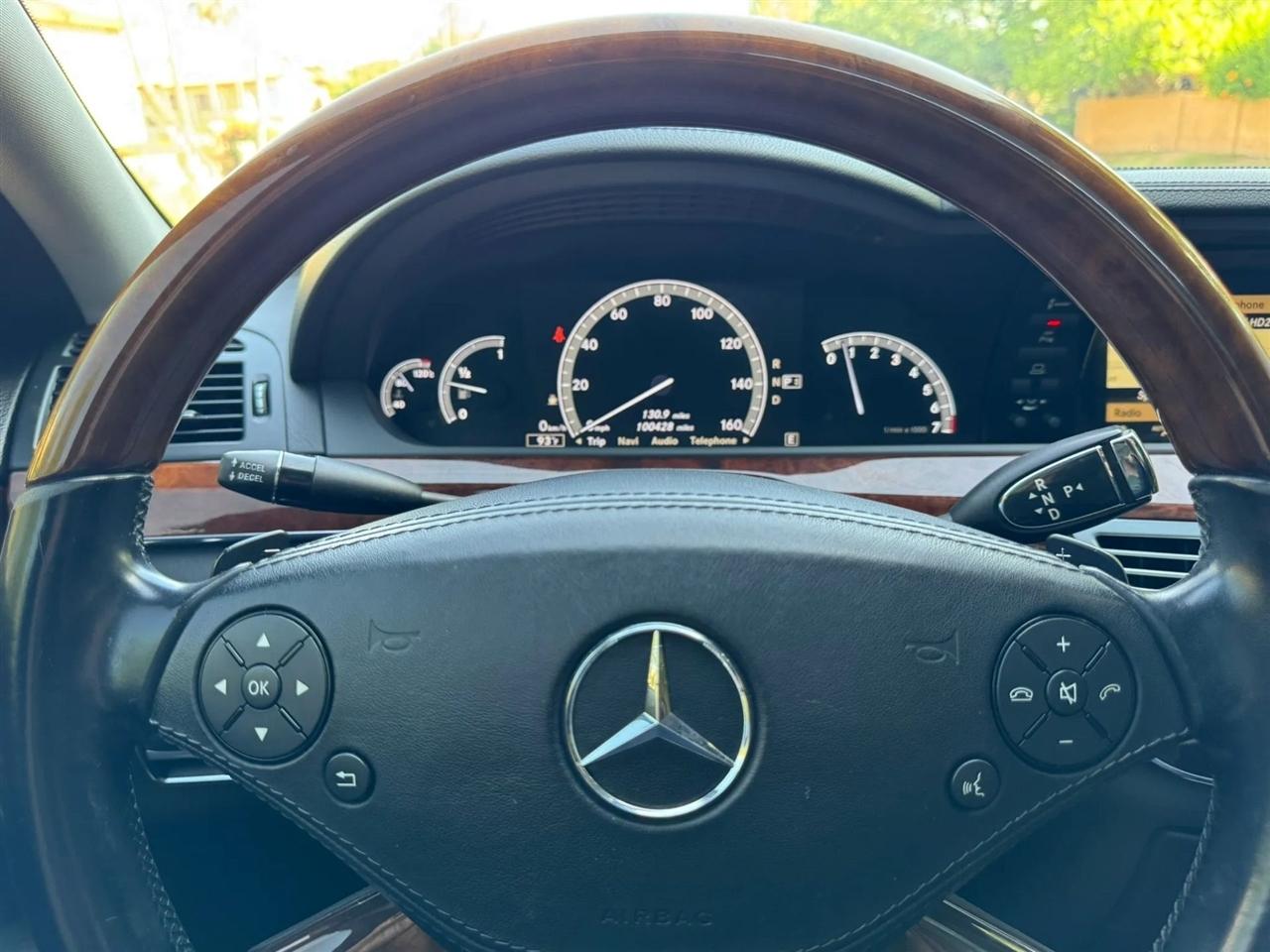 Mercedes-Benz S-Class S550 2012