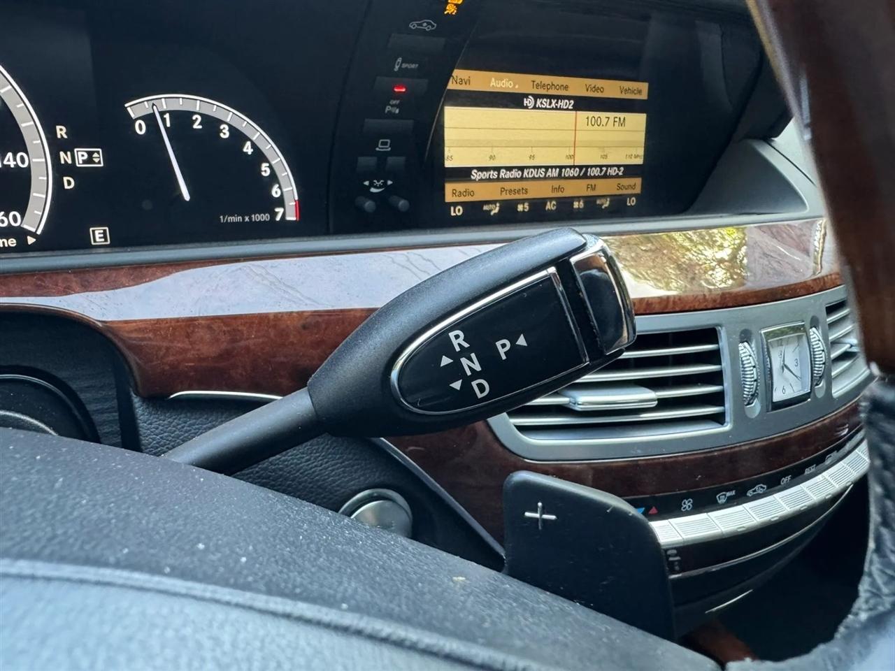 Mercedes-Benz S-Class S550 2012