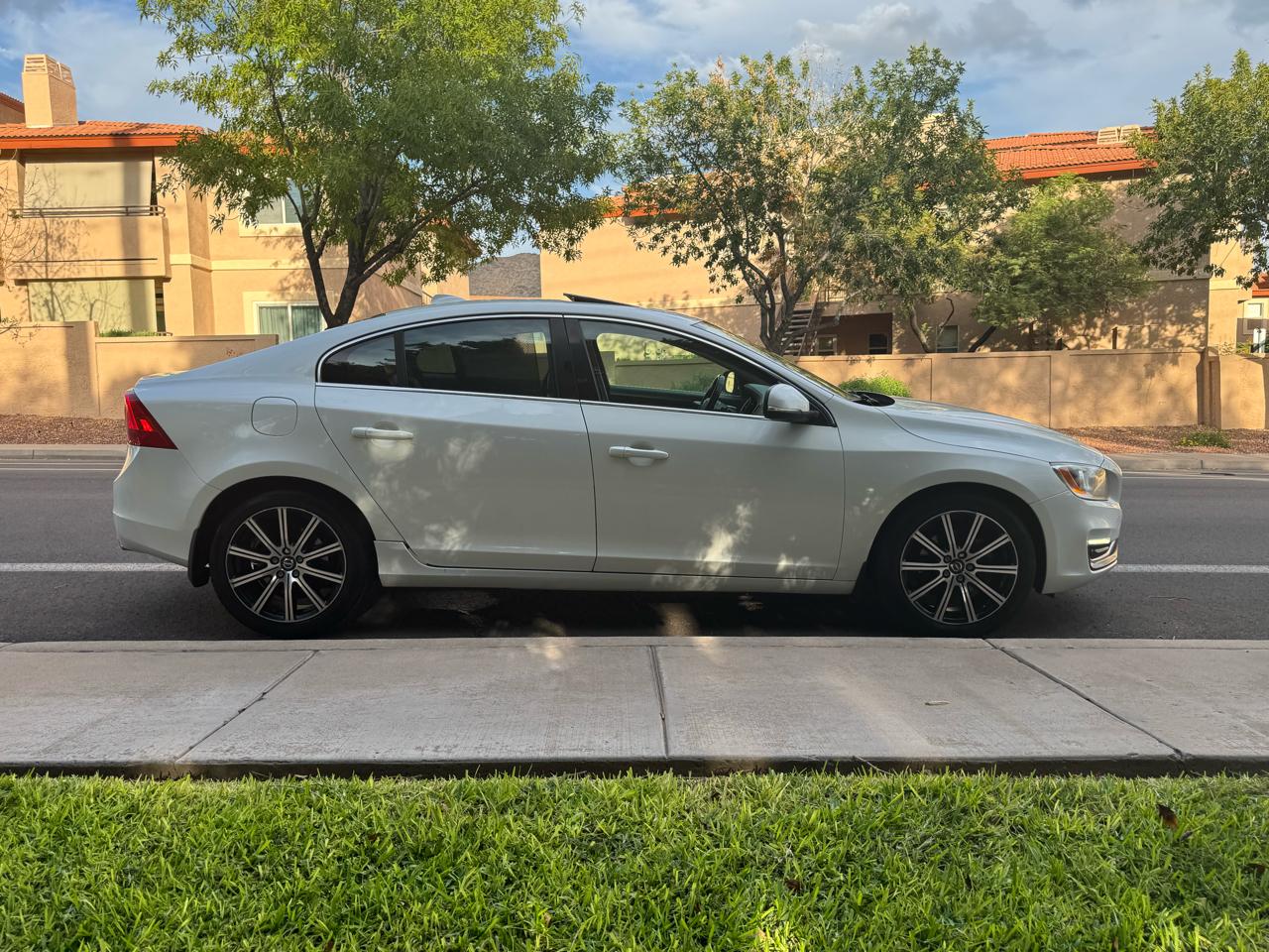 Volvo S60 T5 Drive-E Premier FWD 2016