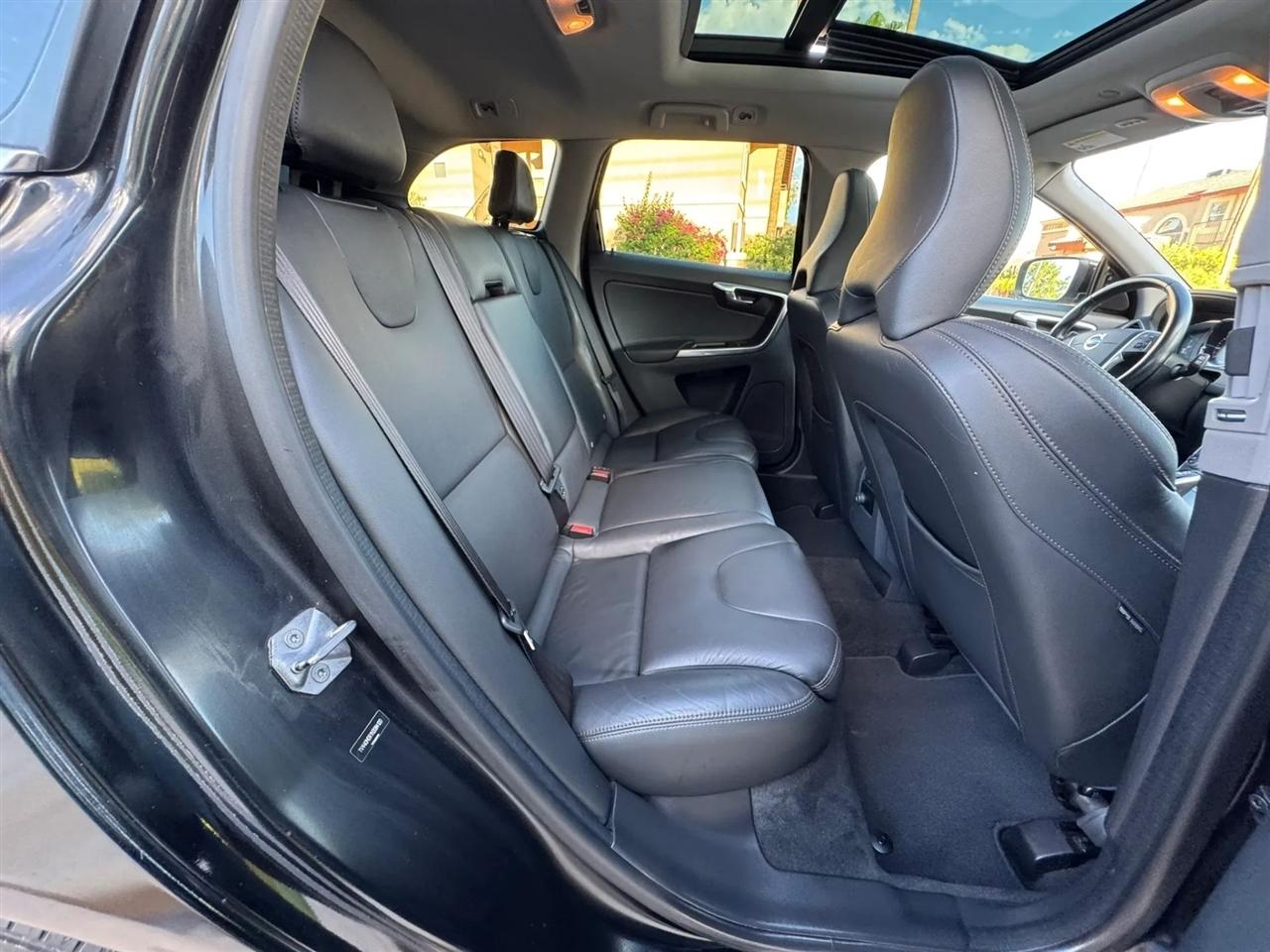 Volvo XC60 T5 Dynamic 2017