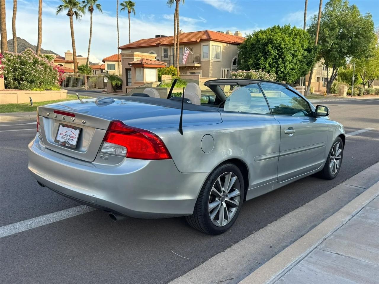 Volvo C70 T5 2011