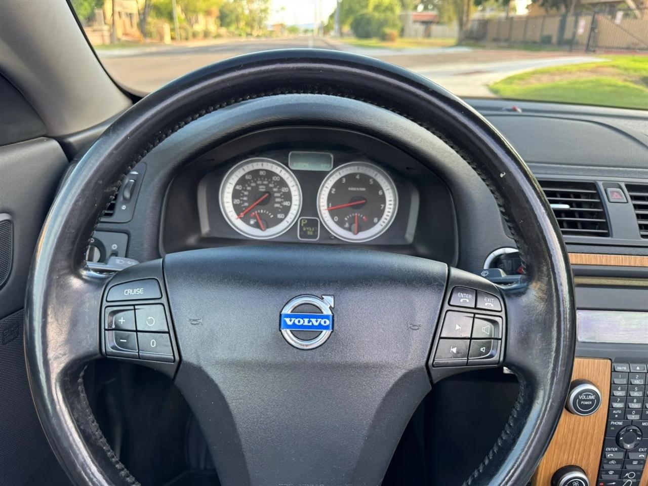 Volvo C70 T5 2011