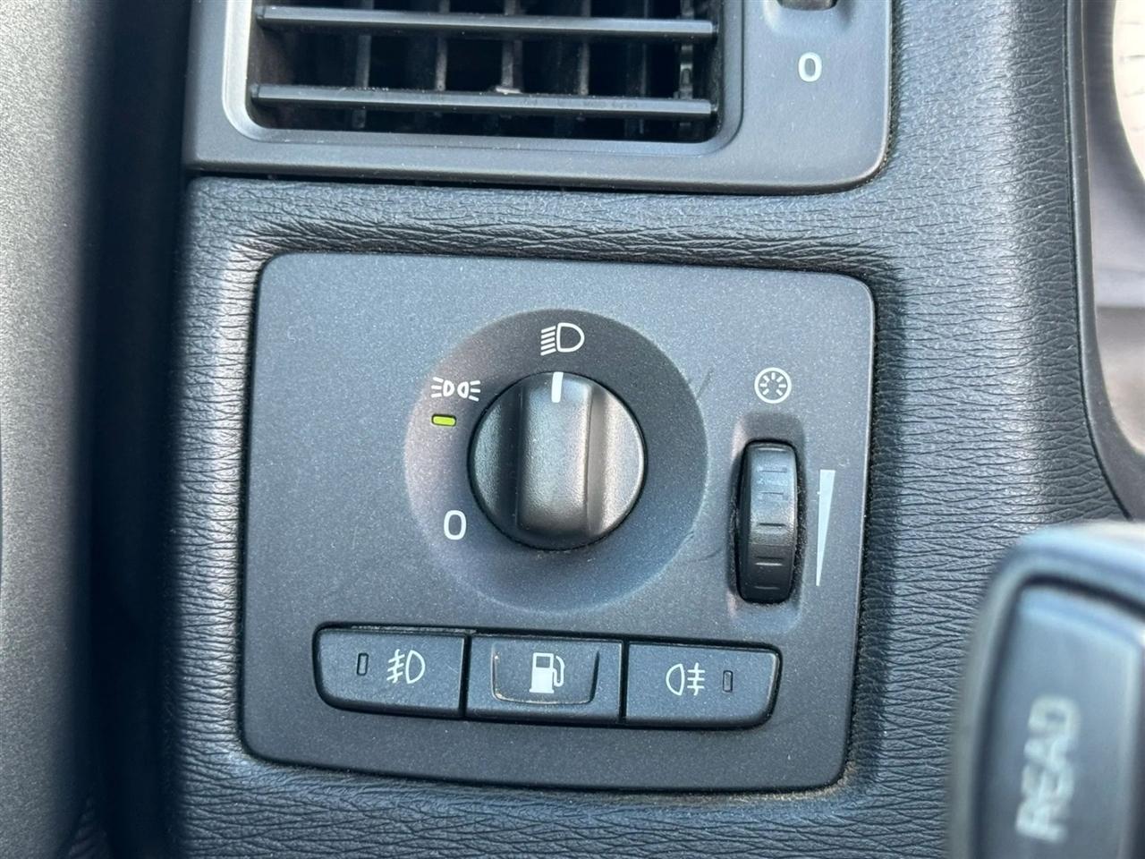Volvo C70 T5 2011