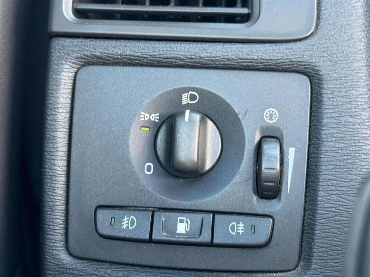 Volvo C70 T5 2011