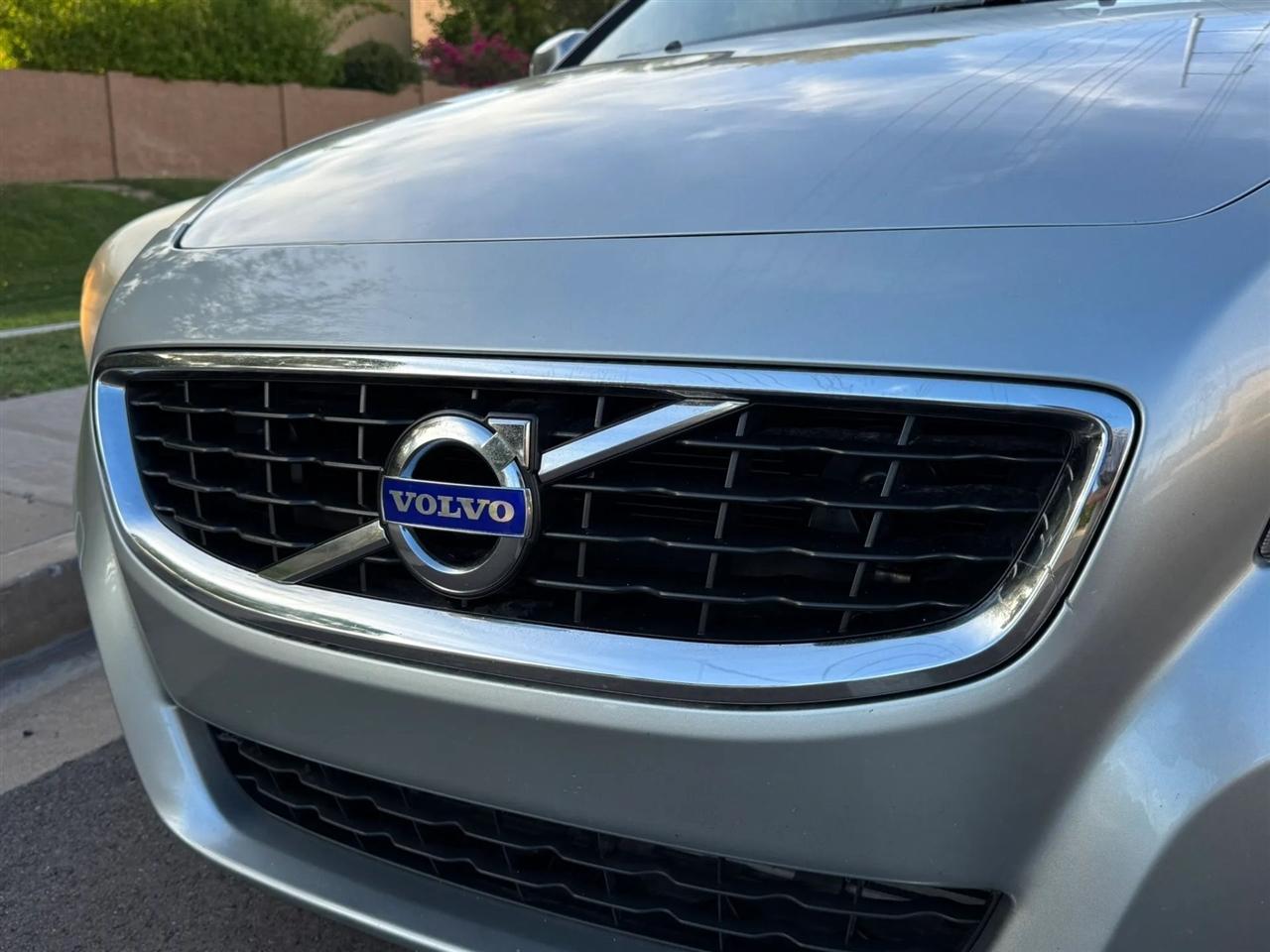 Volvo C70 T5 2011