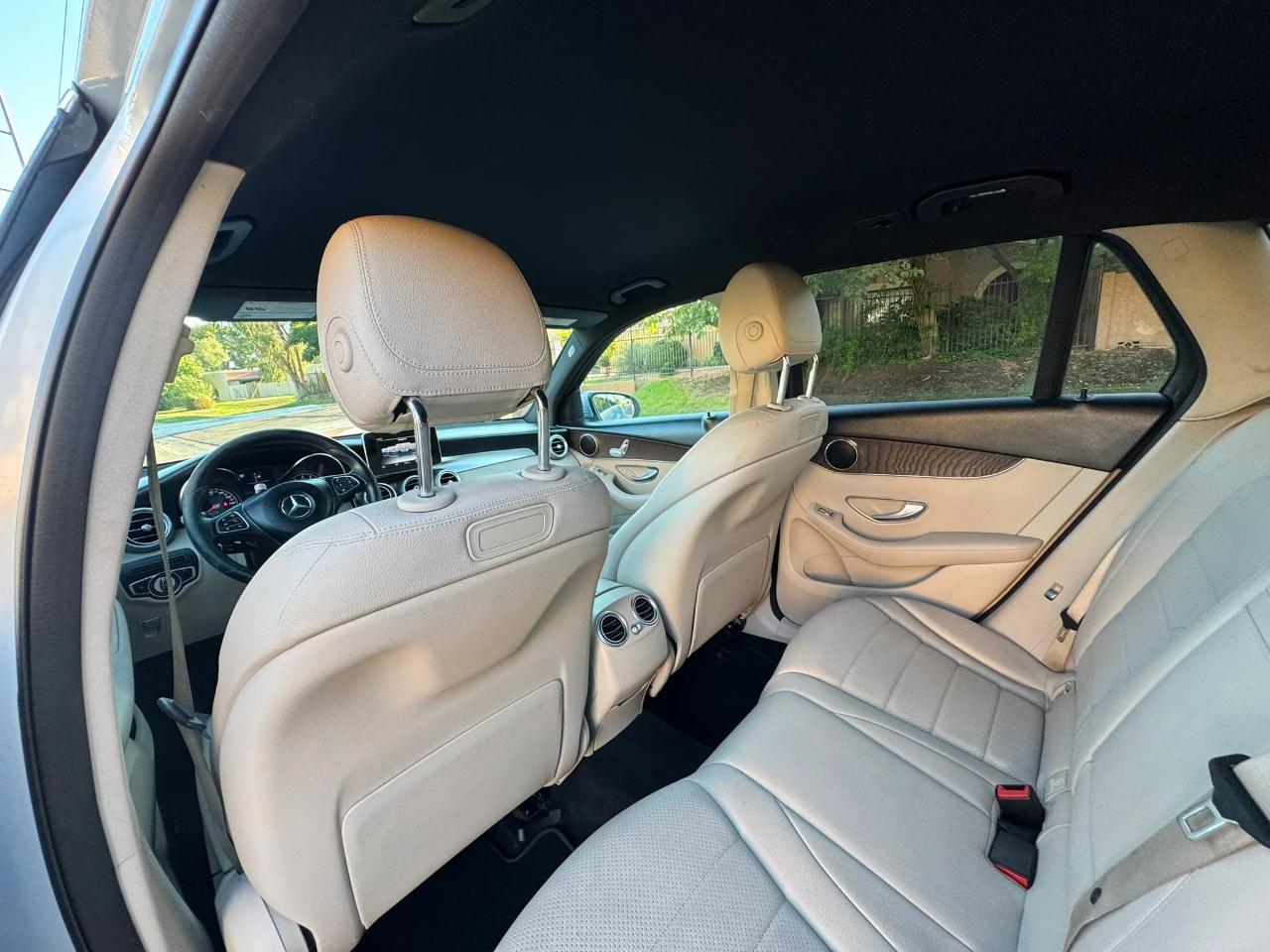 Mercedes-Benz GLC-Class GLC300 2018
