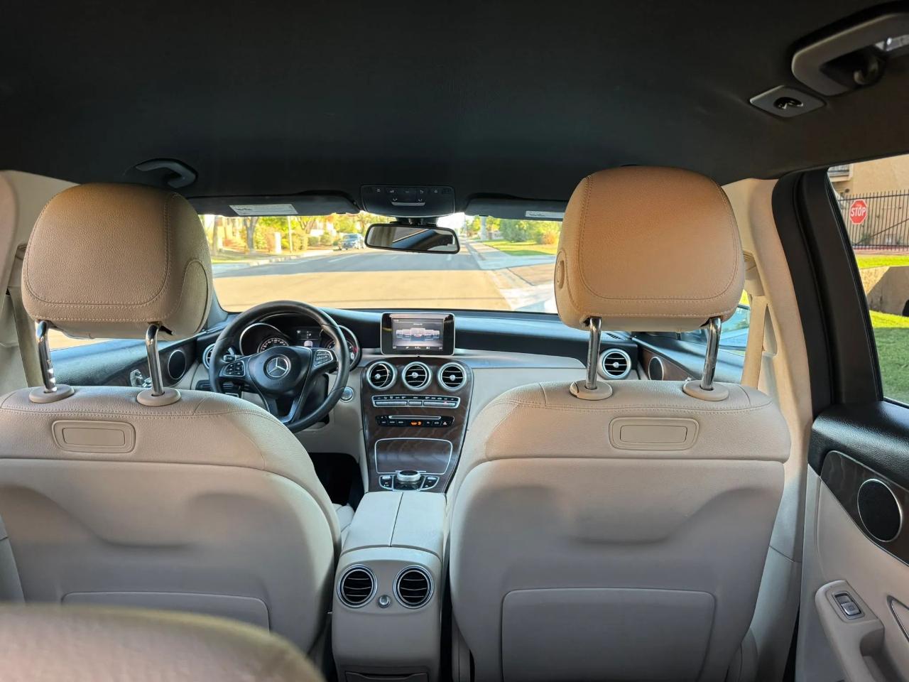 Mercedes-Benz GLC-Class GLC300 2018