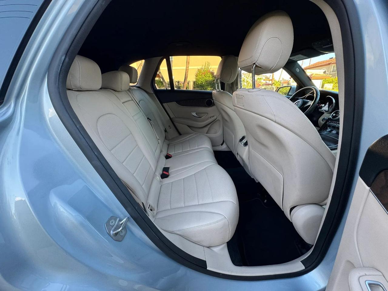 Mercedes-Benz GLC-Class GLC300 2018