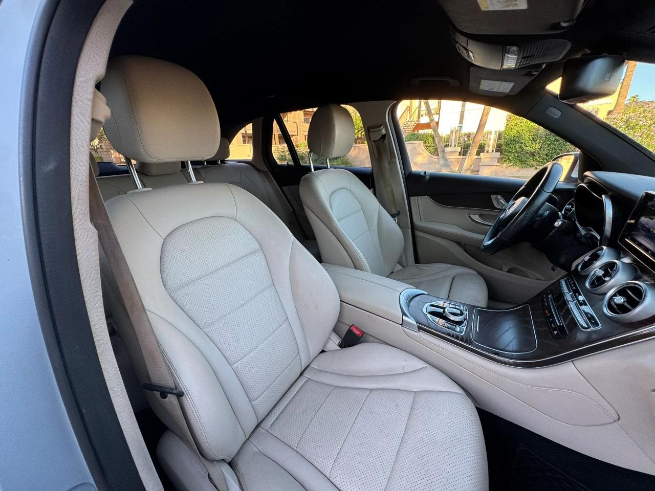 Mercedes-Benz GLC-Class GLC300 2018