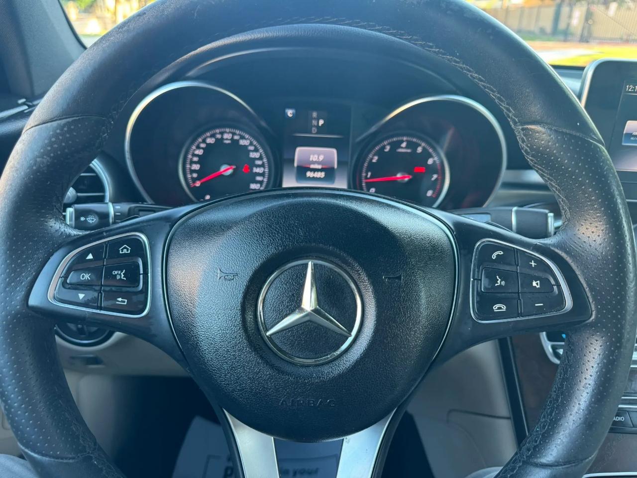 Mercedes-Benz GLC-Class GLC300 2018