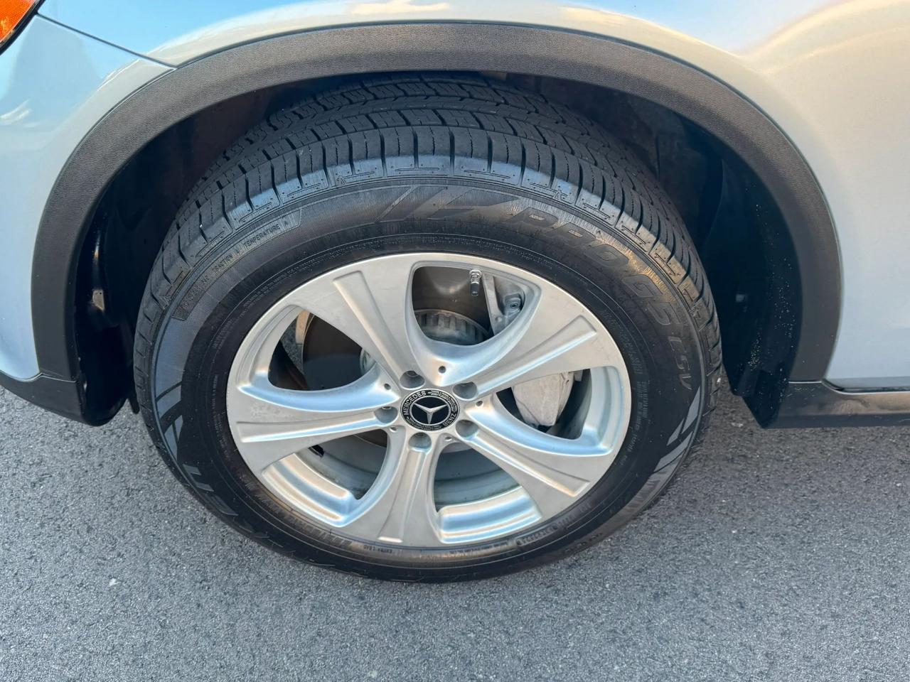 Mercedes-Benz GLC-Class GLC300 2018