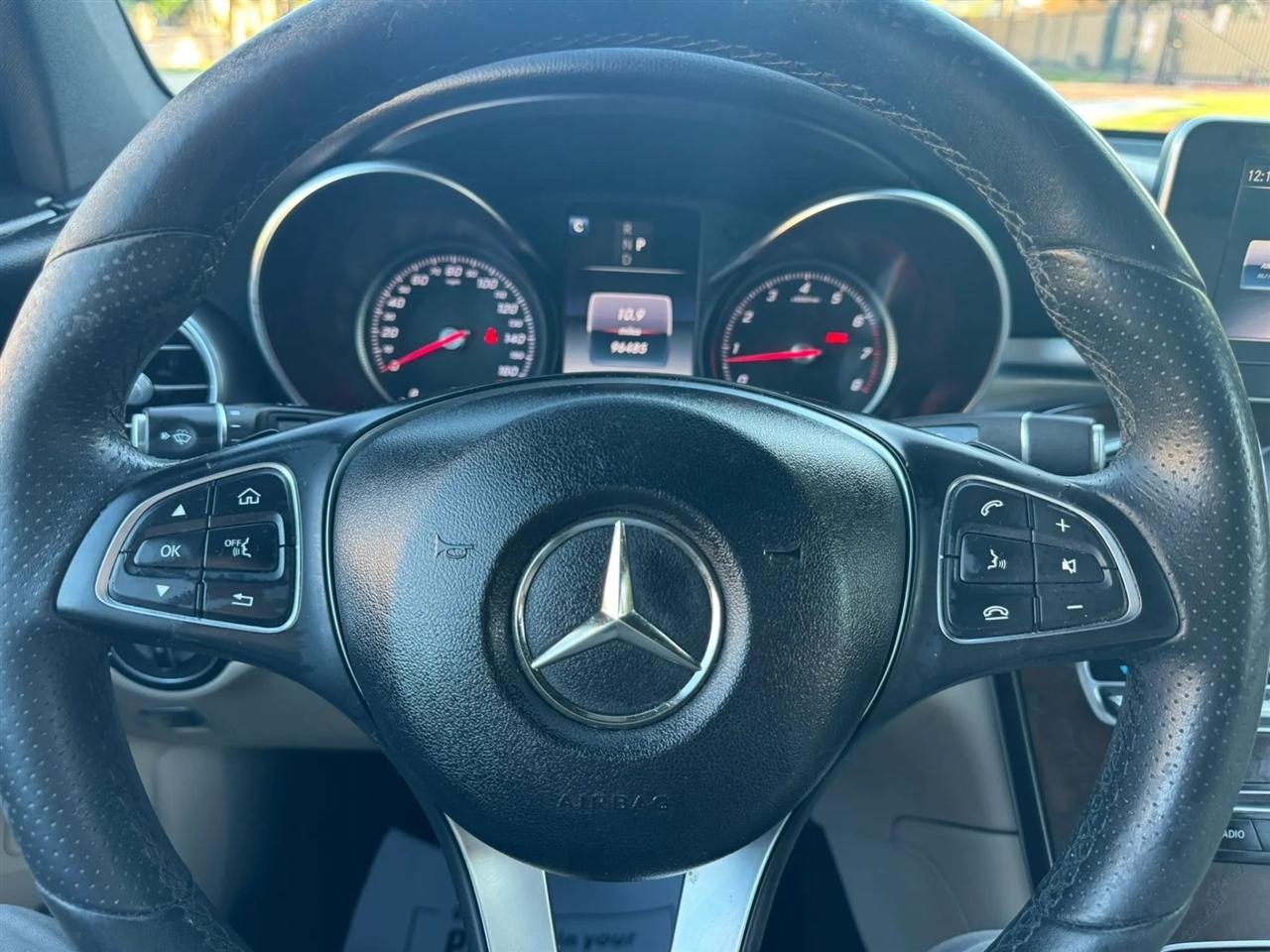 Mercedes-Benz GLC-Class GLC300 2018