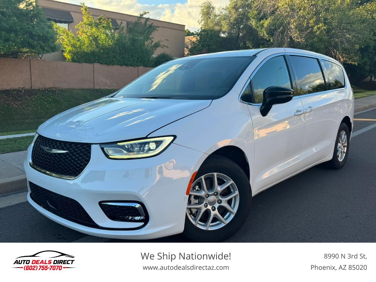 Chrysler Pacifica Select 4D Wagon 2026