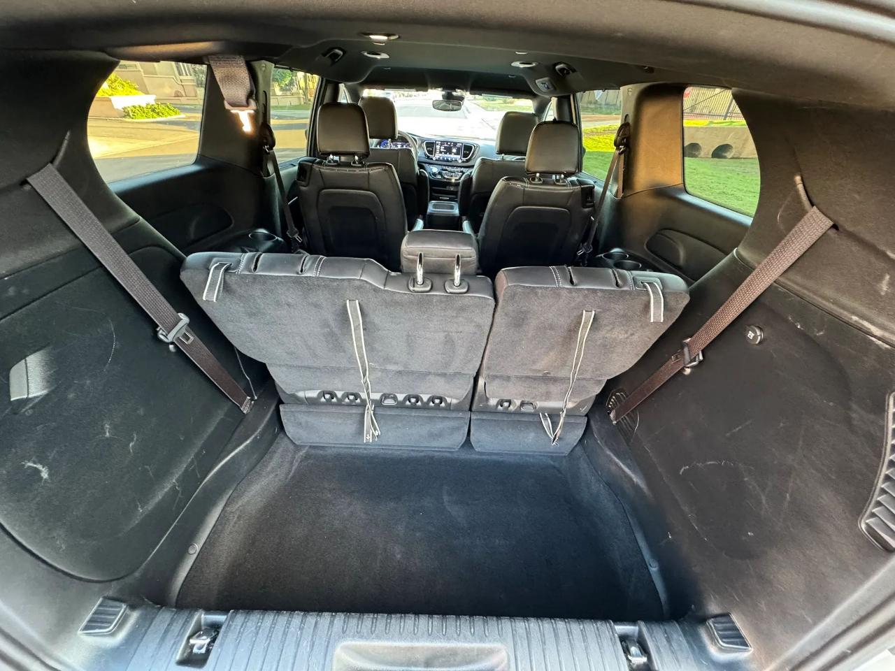Chrysler Pacifica Select 4D Wagon 2026