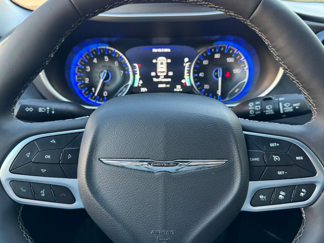 Chrysler Pacifica Select 4D Wagon 2026