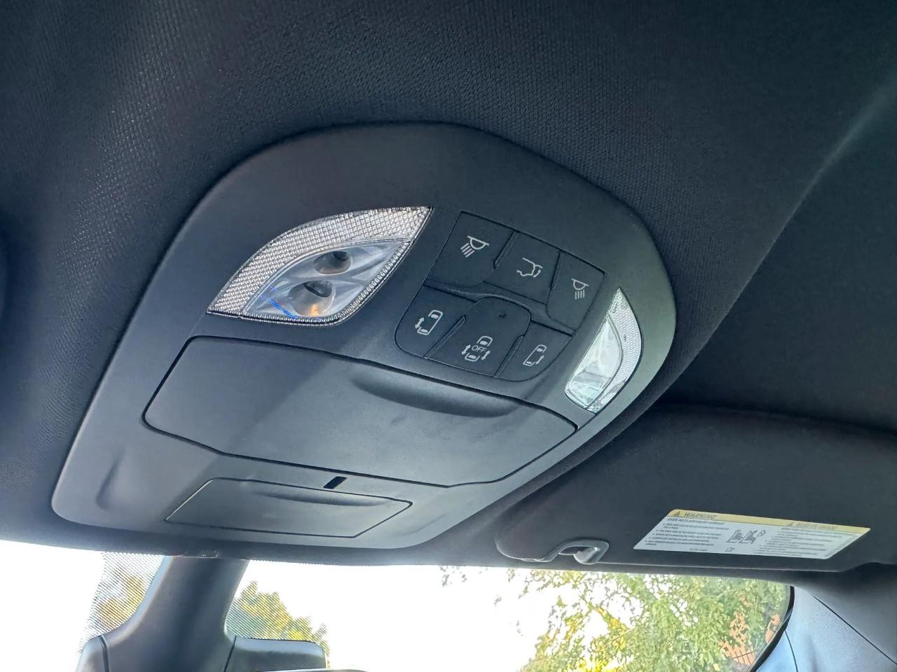 Chrysler Pacifica Select 4D Wagon 2026