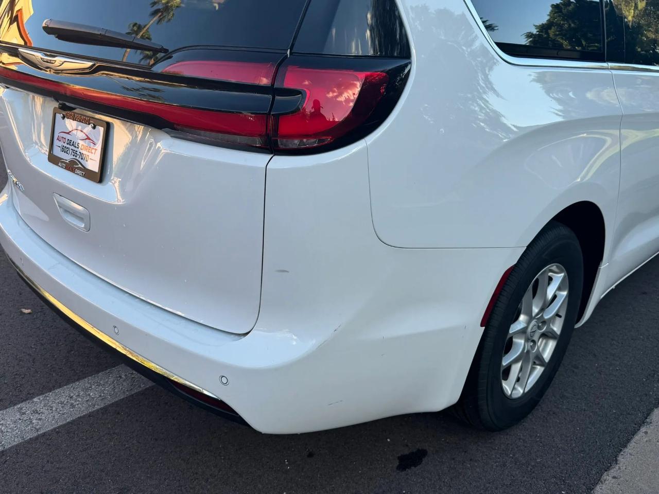 Chrysler Pacifica Select 4D Wagon 2026