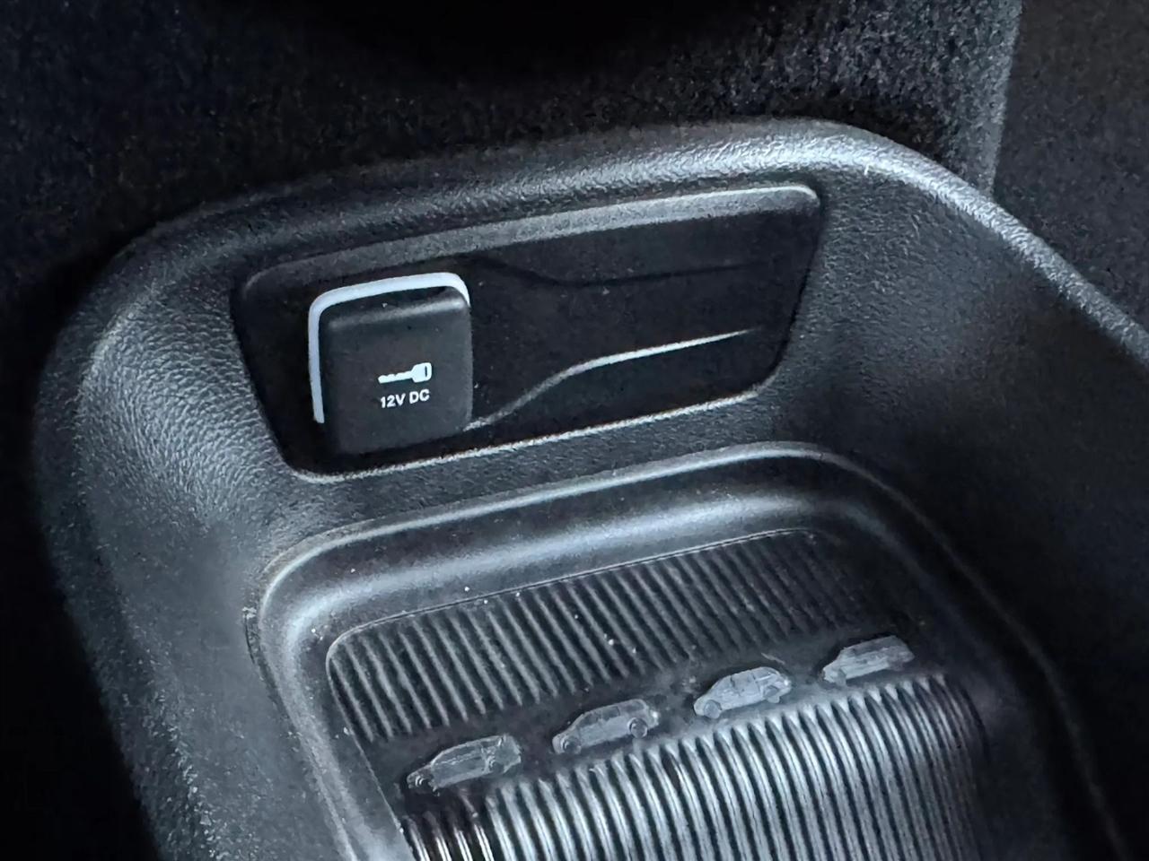 Chrysler Pacifica Select 4D Wagon 2026