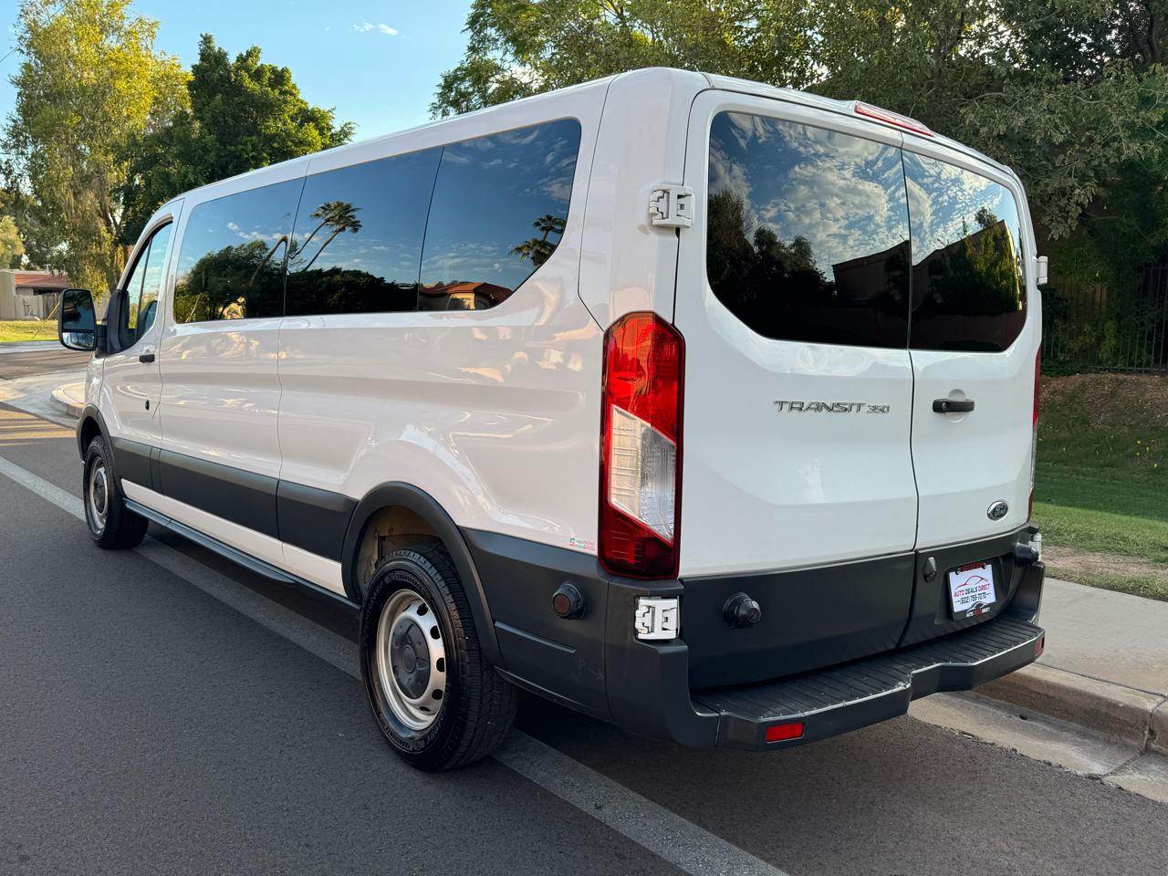 Ford Transit 350 Wagon Low Roof XLT 60/40 Pass. 148-in. WB 2018