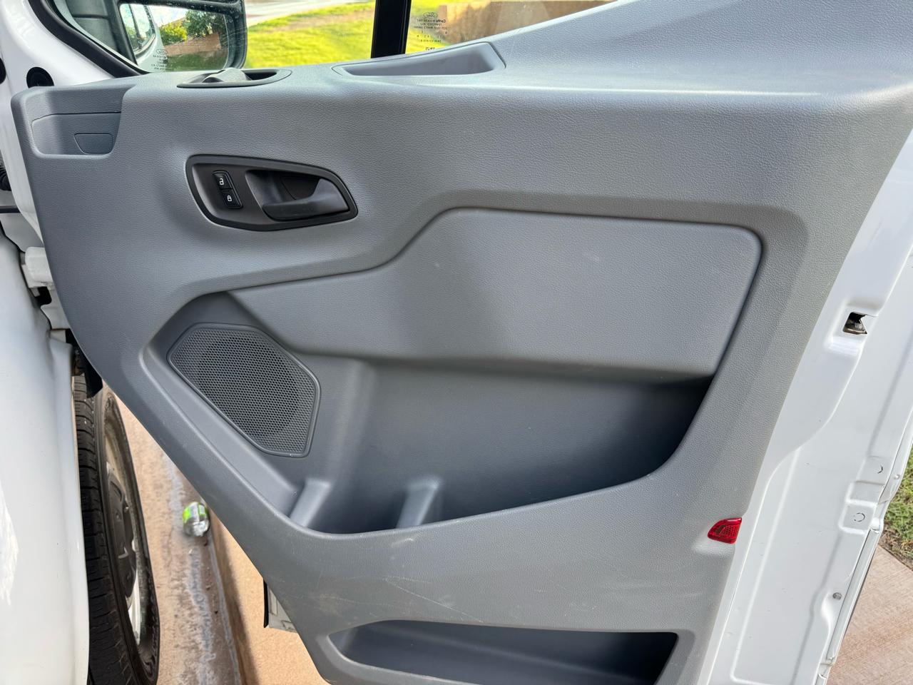 Ford Transit 350 Wagon Low Roof XLT 60/40 Pass. 148-in. WB 2018
