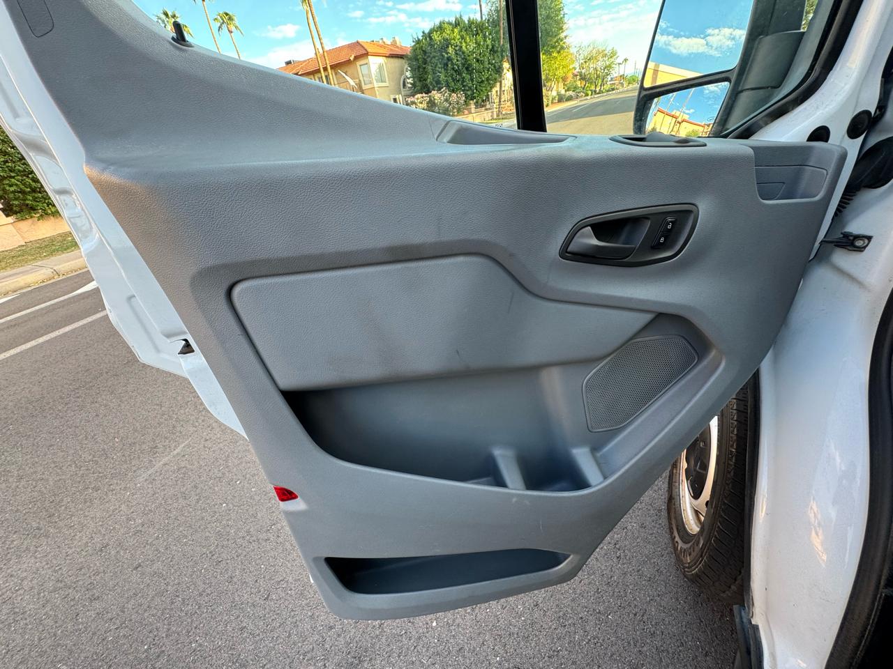 Ford Transit 350 Wagon Low Roof XLT 60/40 Pass. 148-in. WB 2019