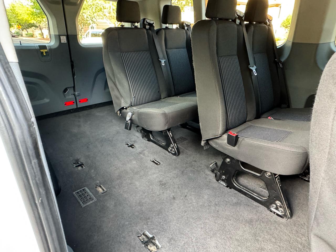 Ford Transit 350 Wagon Low Roof XLT 60/40 Pass. 148-in. WB 2019