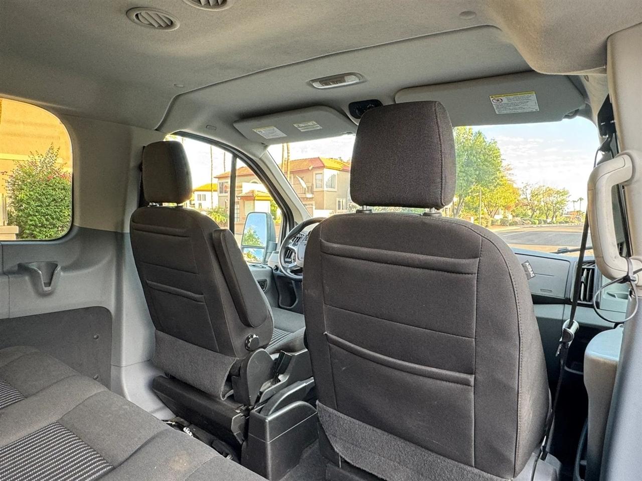 Ford Transit 350 Wagon Low Roof XLT 60/40 Pass. 148-in. WB 2019