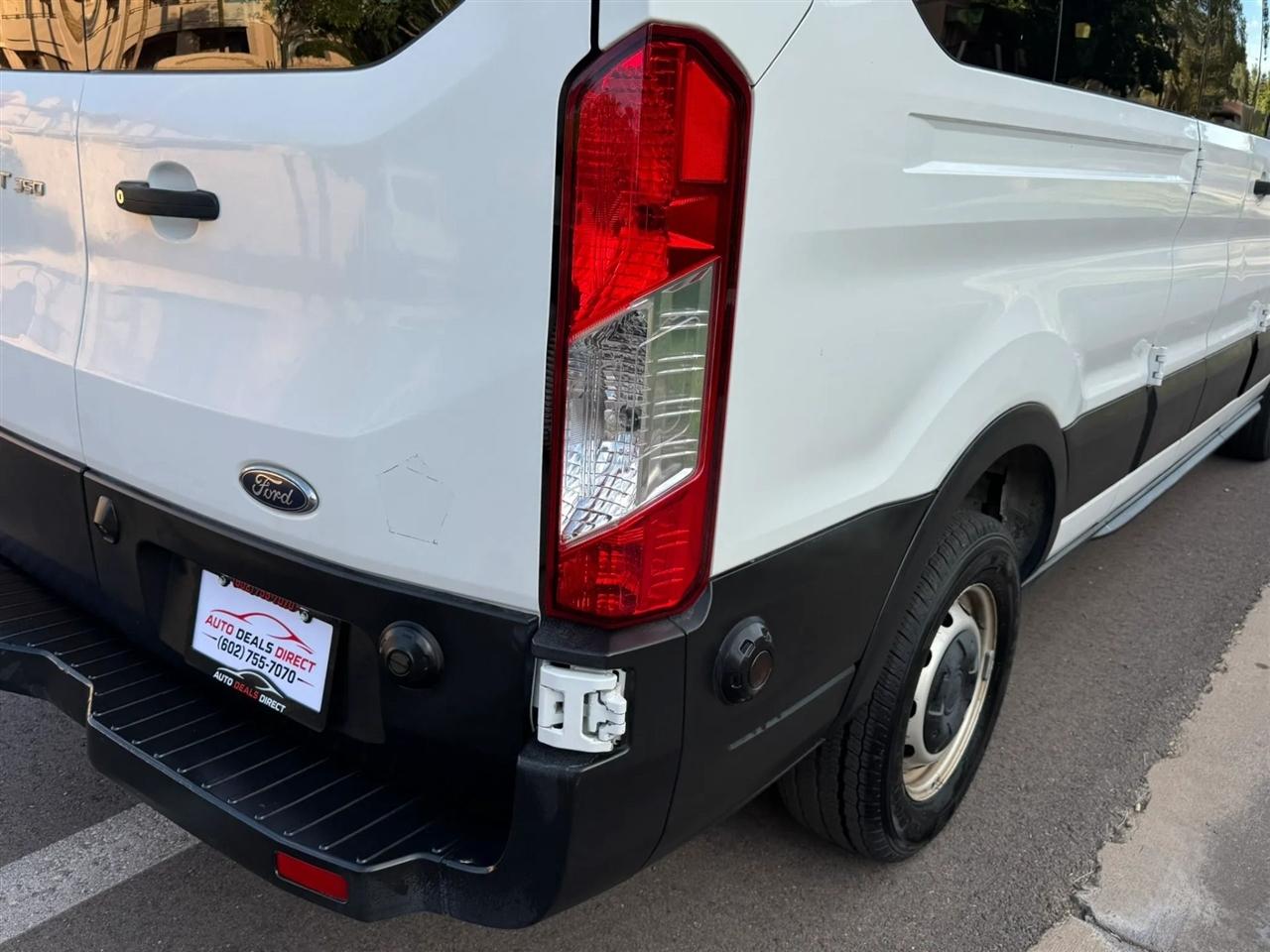 Ford Transit 350 Wagon Low Roof XLT 60/40 Pass. 148-in. WB 2019