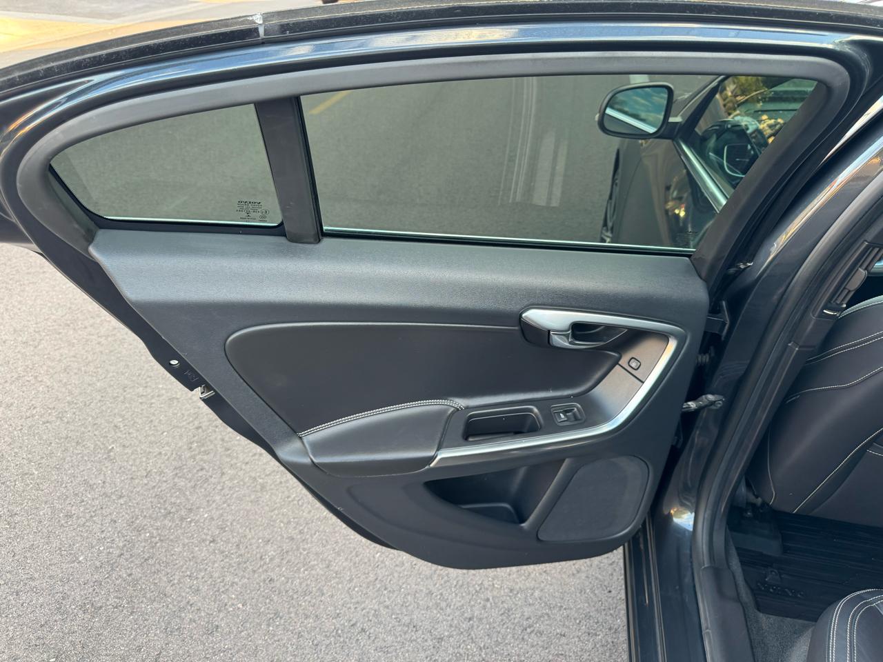 Volvo S60 2.0 Platinum 2015