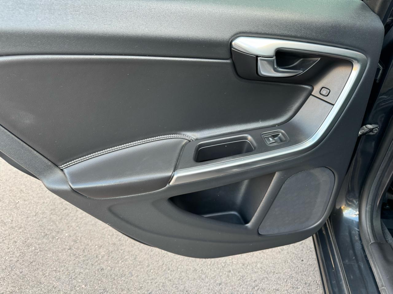 Volvo S60 2.0 Platinum 2015
