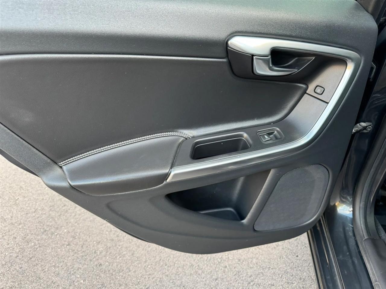 Volvo S60 2.0 Platinum 2015