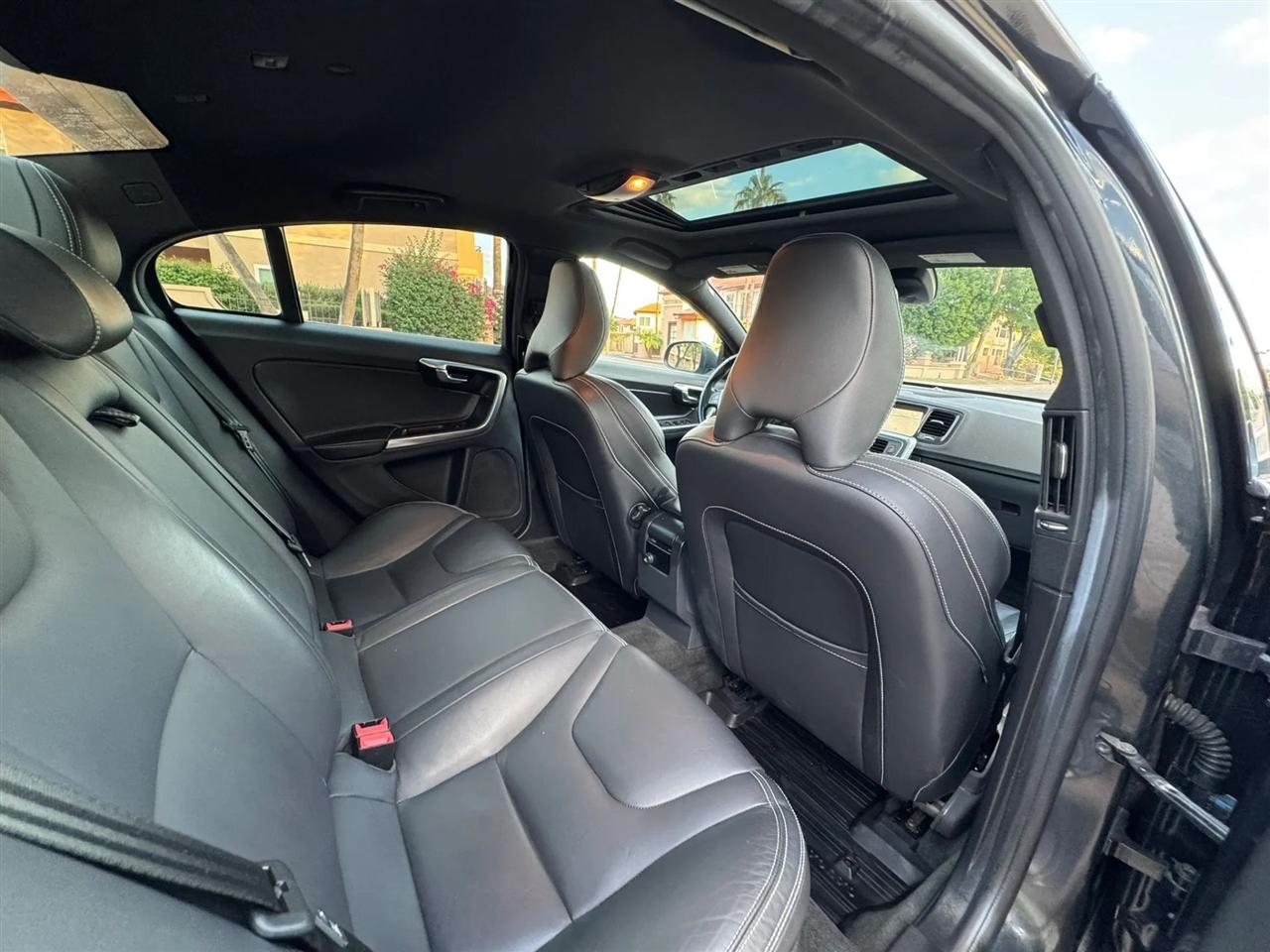 Volvo S60 2.0 Platinum 2015