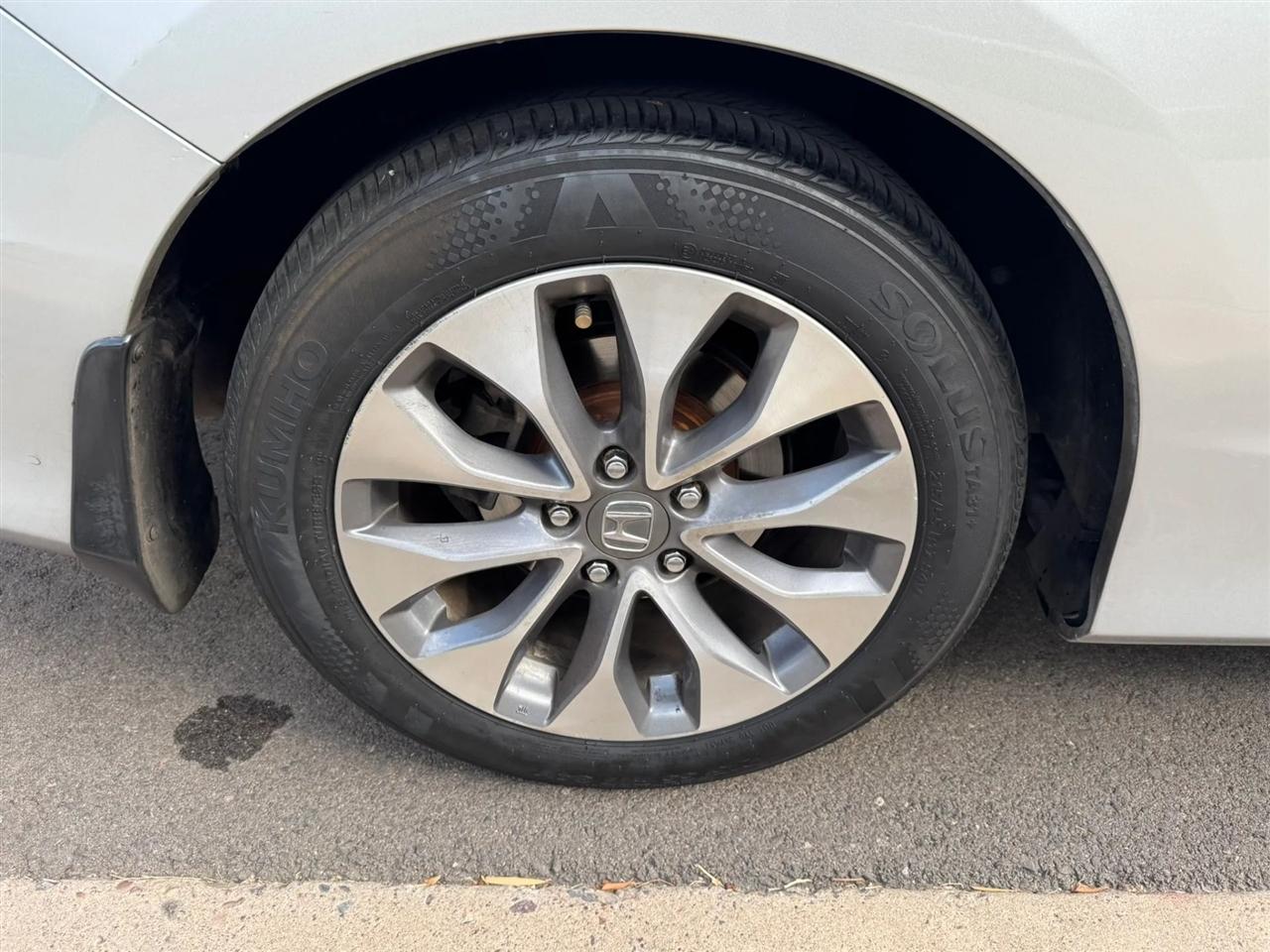 Honda Accord EX-L Coupe CVT 2013
