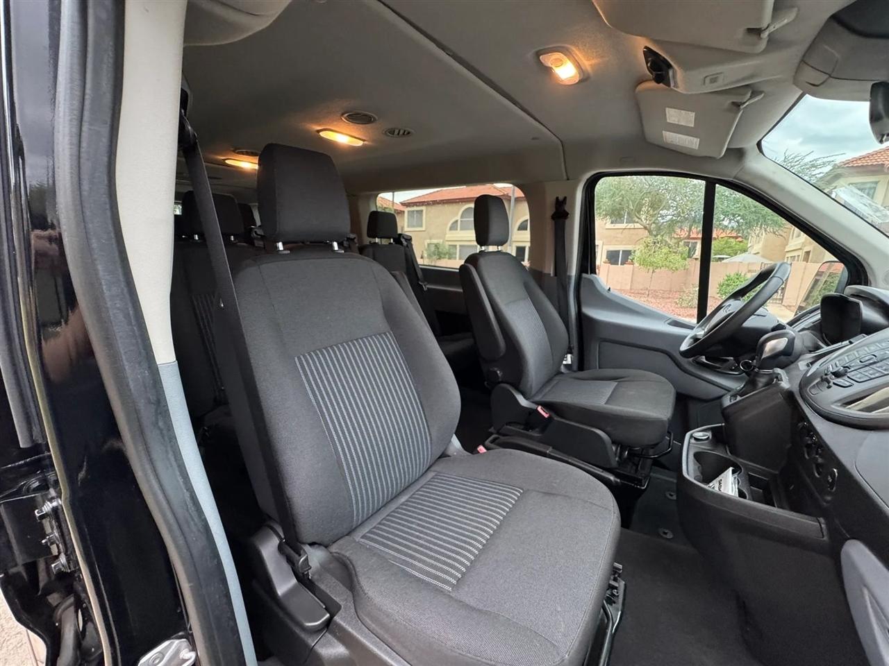 Ford Transit 350 Wagon Low Roof XL 60/40 Pass. 148-in. WB 2018