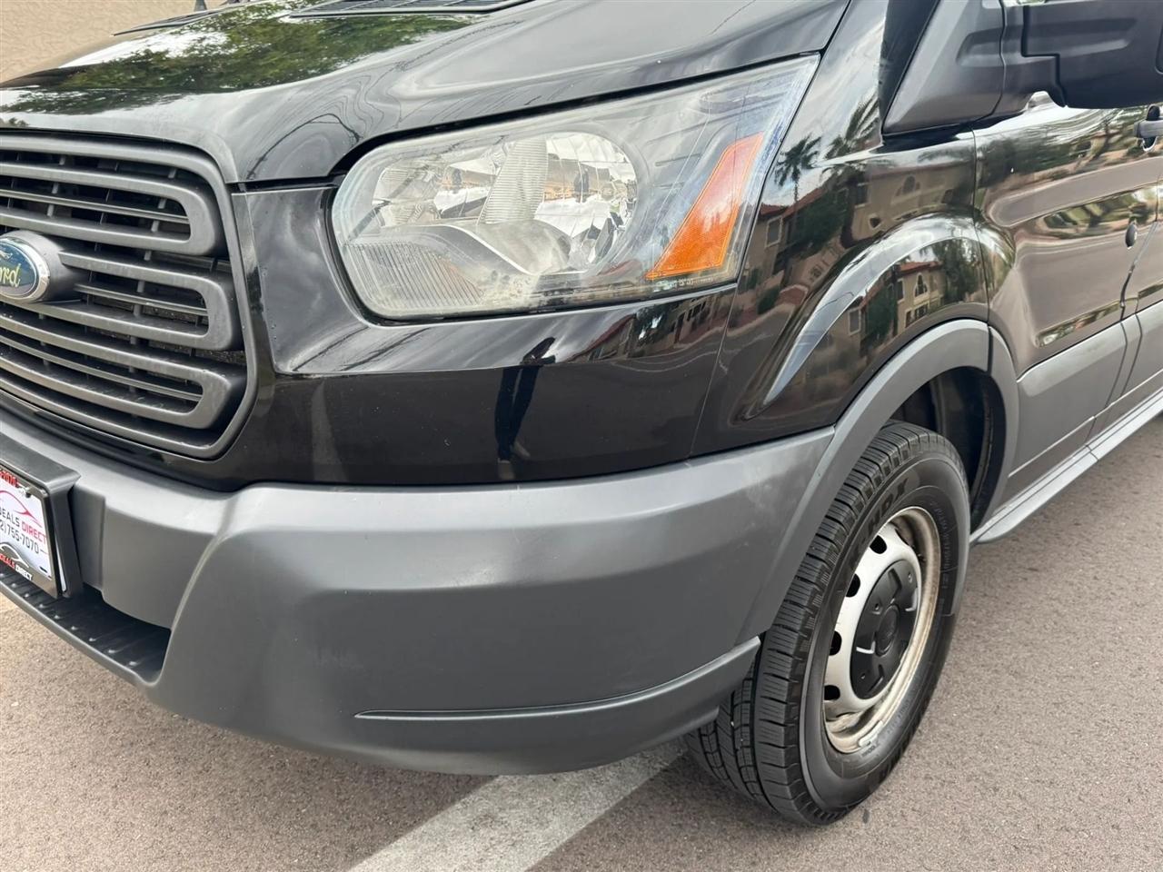 Ford Transit 350 Wagon Low Roof XL 60/40 Pass. 148-in. WB 2018