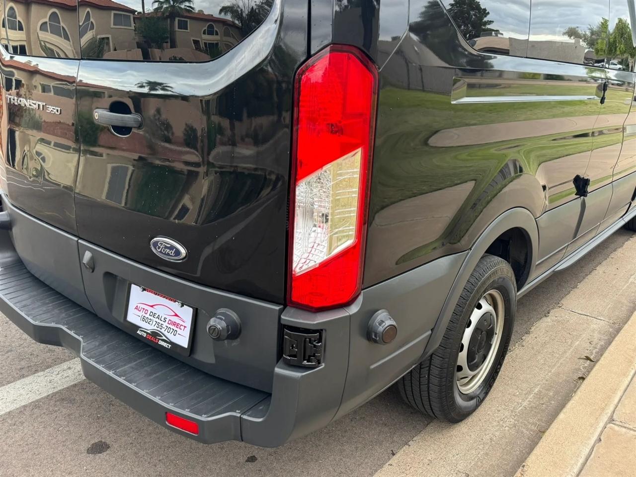 Ford Transit 350 Wagon Low Roof XL 60/40 Pass. 148-in. WB 2018