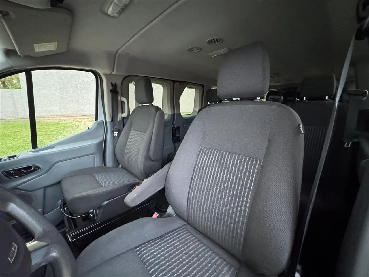 Ford Transit 350 Wagon Low Roof XL 60/40 Pass. 148-in. WB 2018