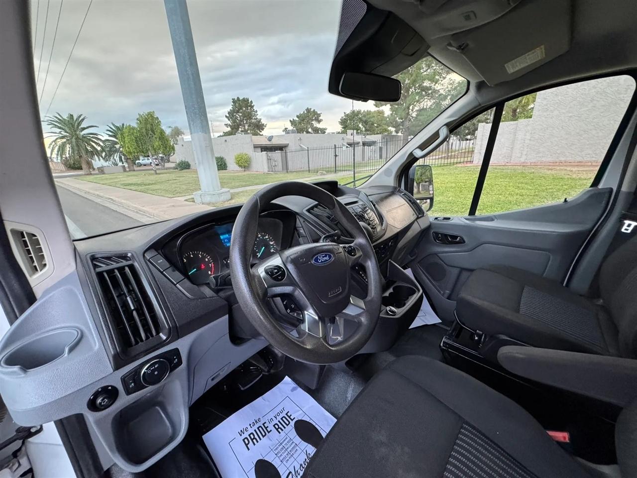 Ford Transit 350 Wagon Low Roof XL 60/40 Pass. 148-in. WB 2018