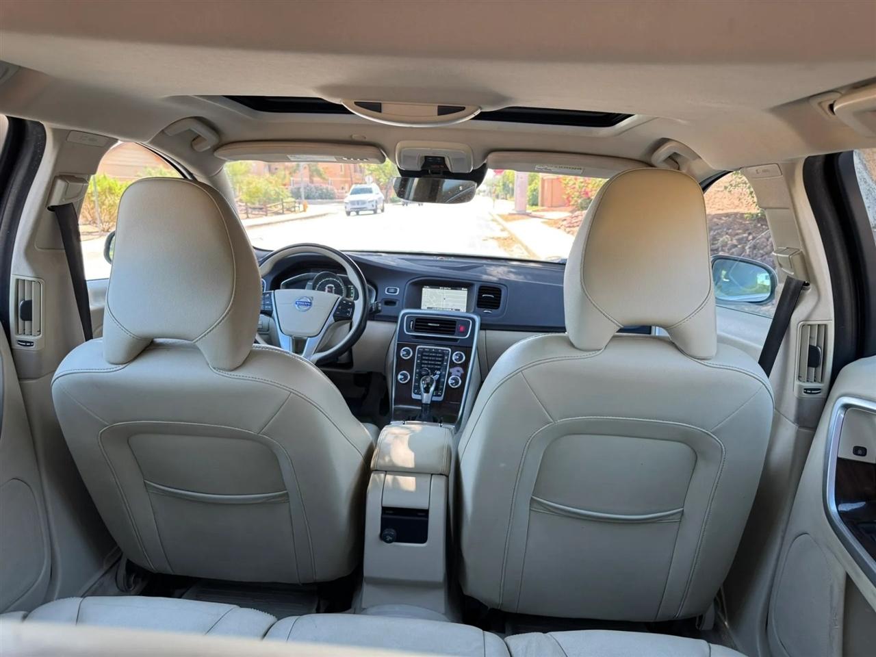 Volvo V60 T5 Drive-E Platinum FWD 2015