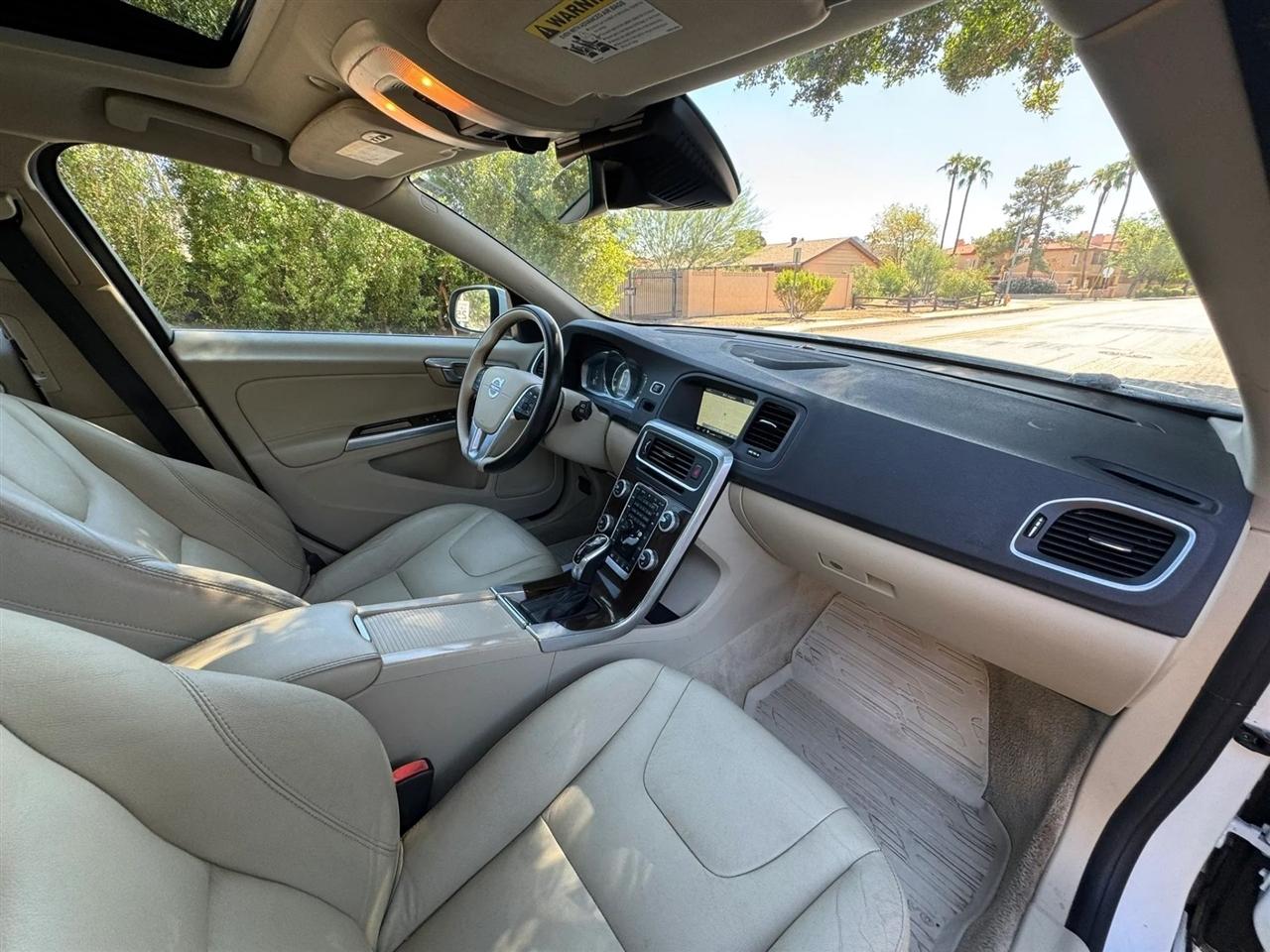 Volvo V60 T5 Drive-E Platinum FWD 2015