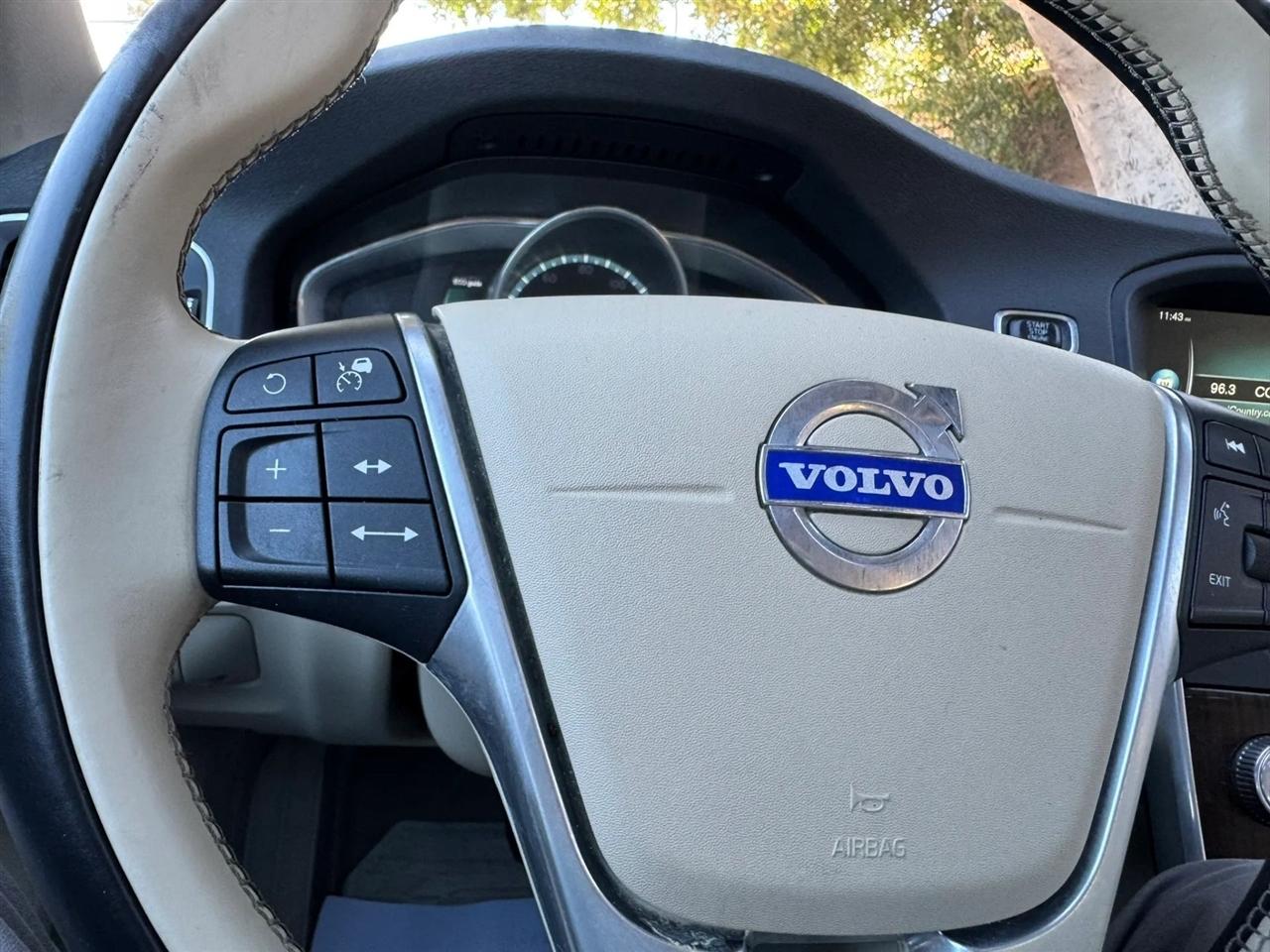 Volvo V60 T5 Drive-E Platinum FWD 2015