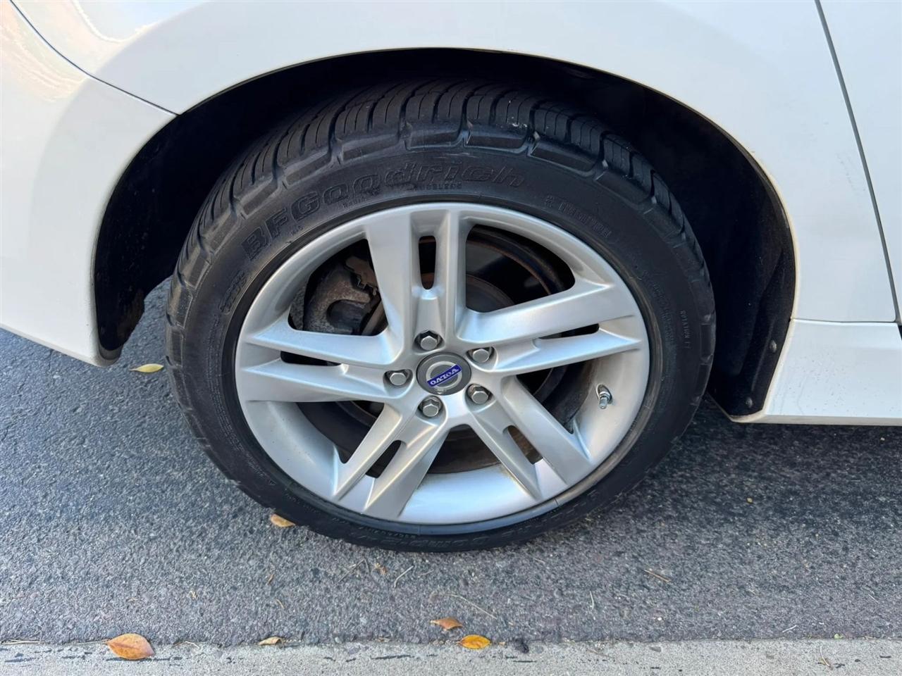 Volvo V60 T5 Drive-E Platinum FWD 2015