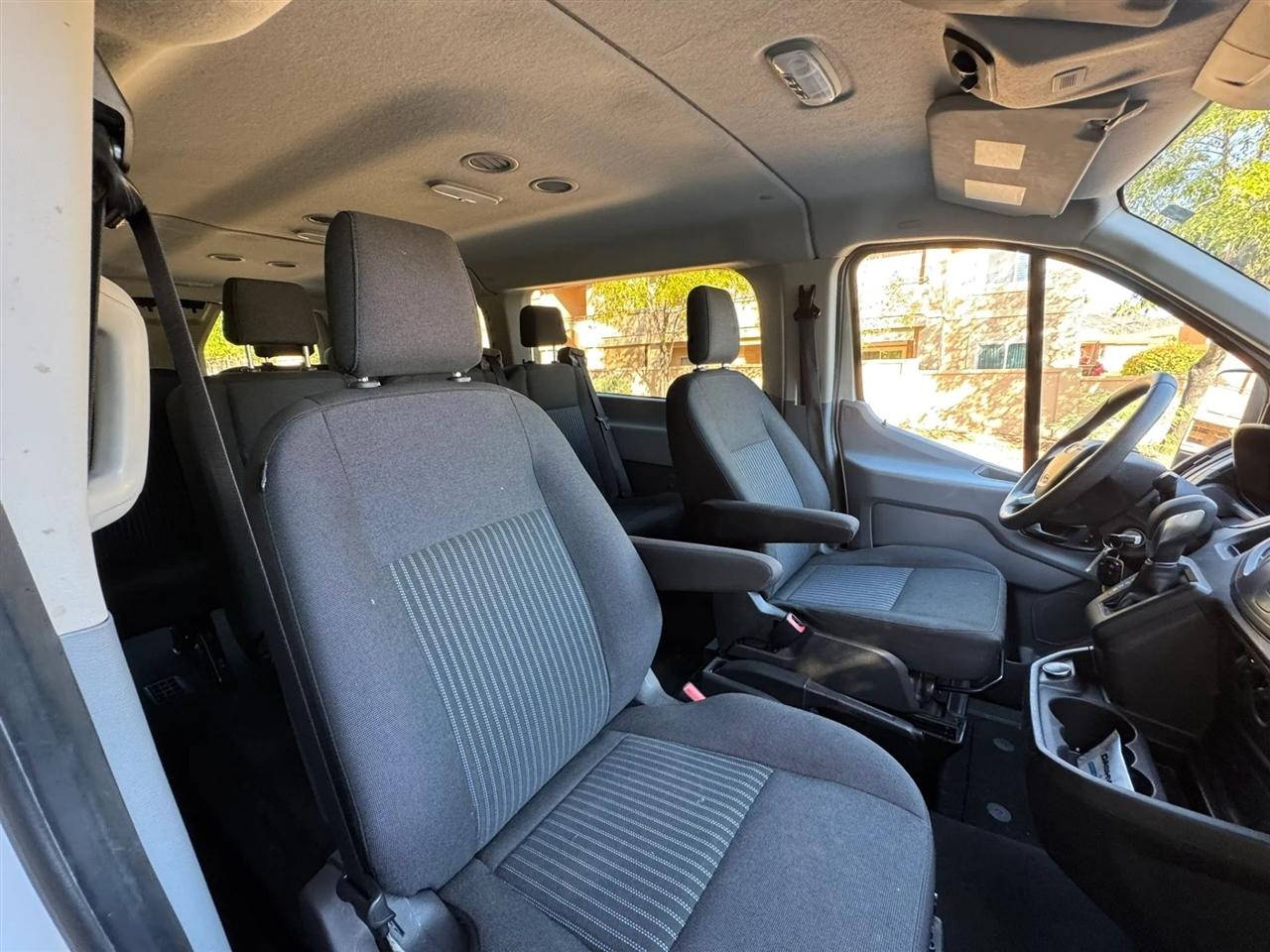 Ford Transit 150 Wagon Low Roof XL 60/40 Pass. 130-in. WB 2019
