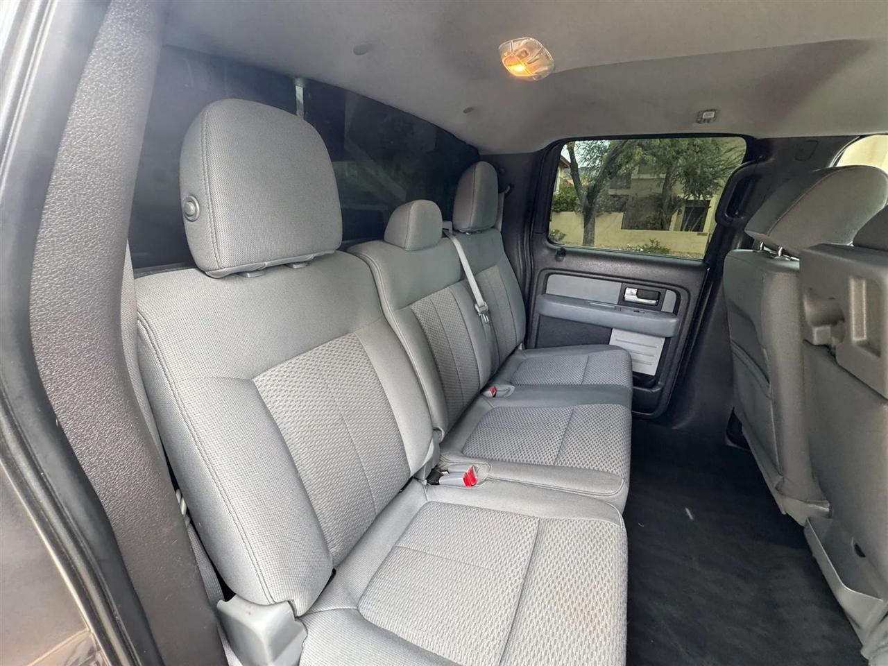 Ford F-150 XLT SuperCrew 5.5-ft. Bed 2WD 2013