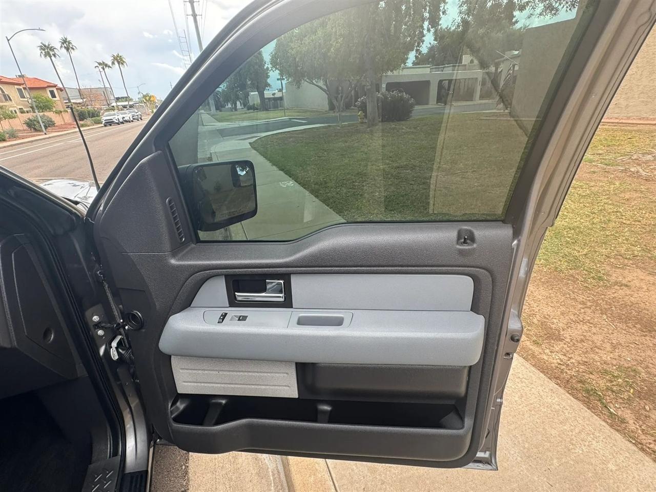 Ford F-150 XLT SuperCrew 5.5-ft. Bed 2WD 2013
