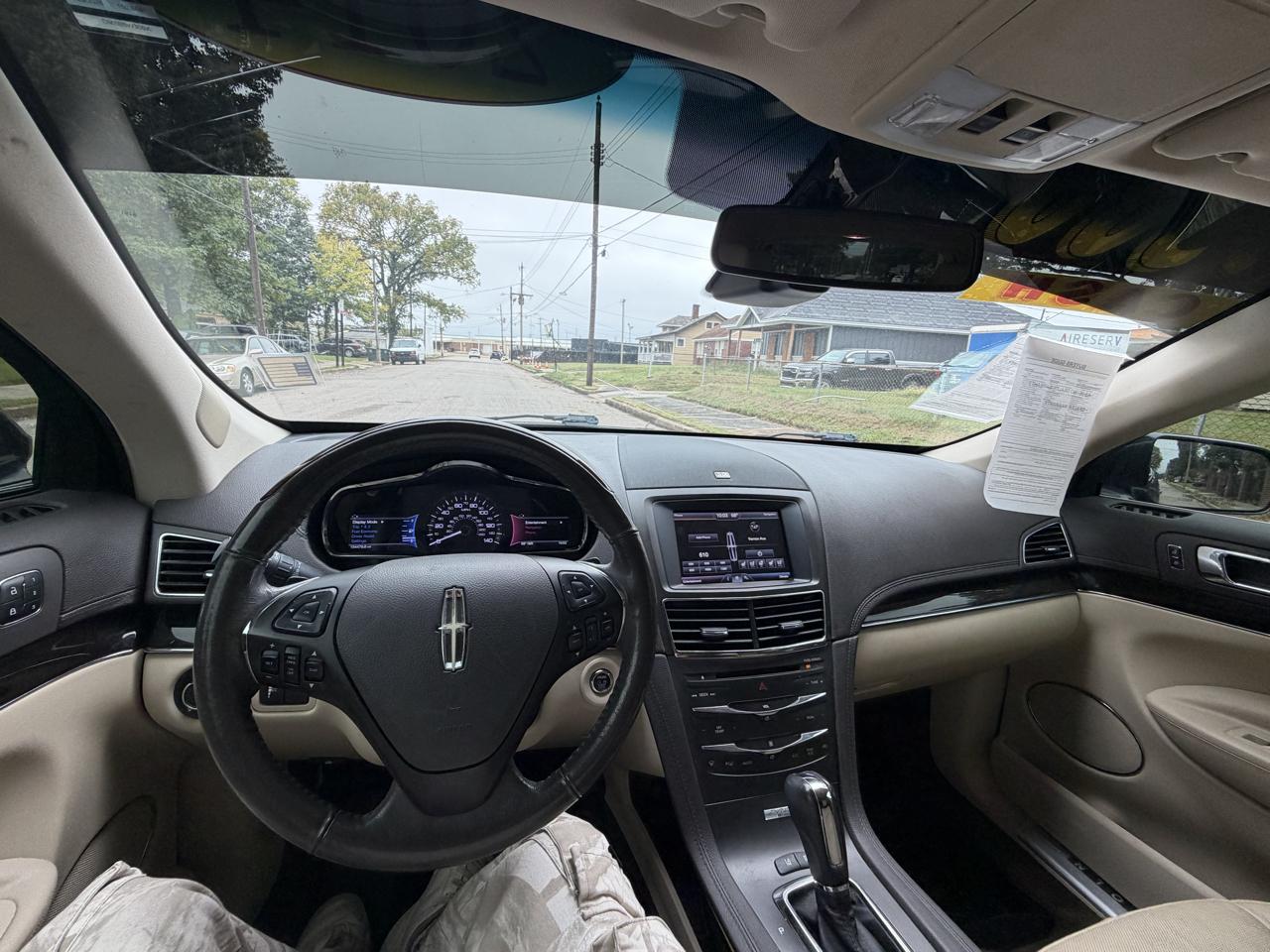 Lincoln MKT 3.5L with EcoBoost AWD 2014